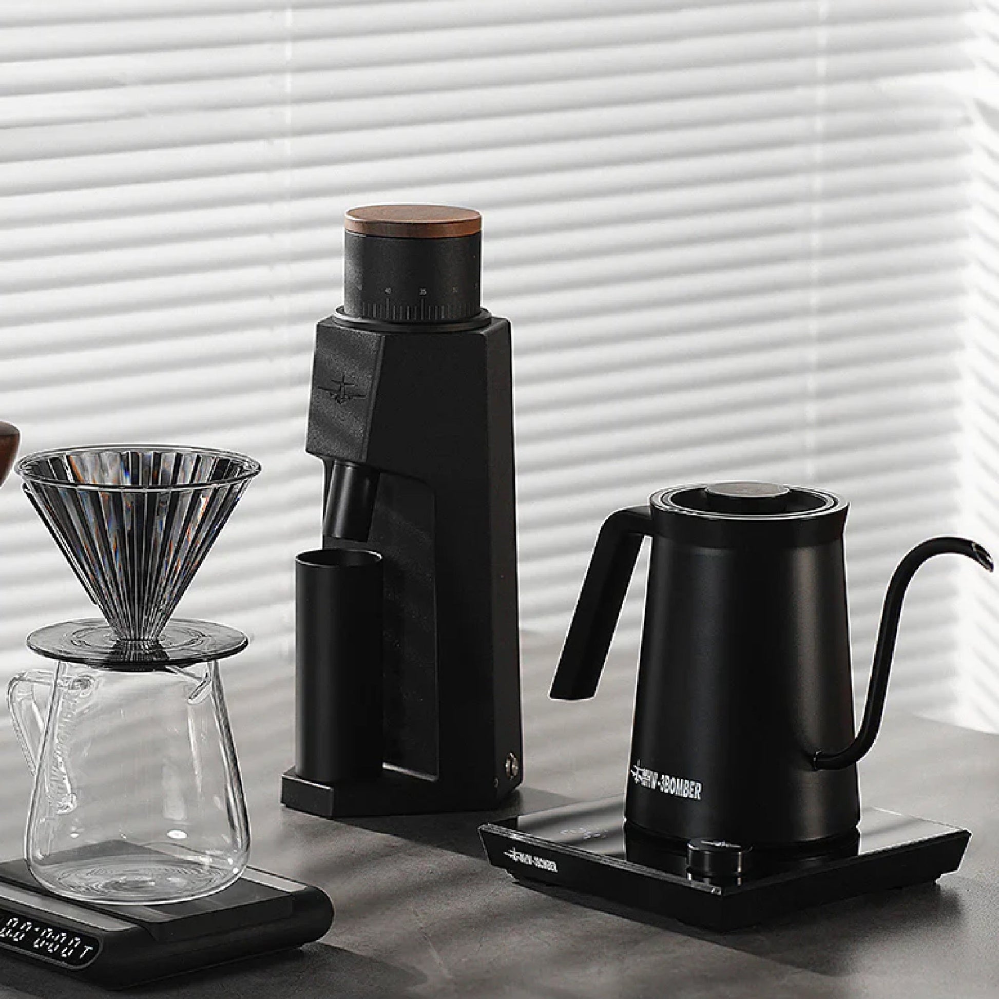 MHW - 3BOMBER, fierbător Smart Pour Adder V3 – 600 ml - Baristelli - MHW - 3BOMBER