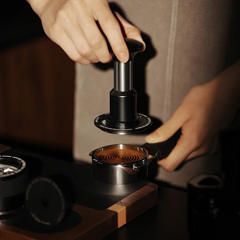 MHW-3BOMBER, tamper cu impact Knight 58,35 mm - Baristelli - MHW-3BOMBER